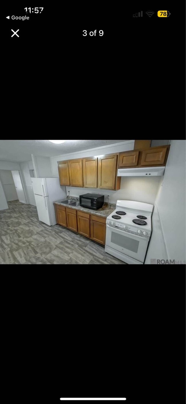 Building Photo - 5450 David Ln