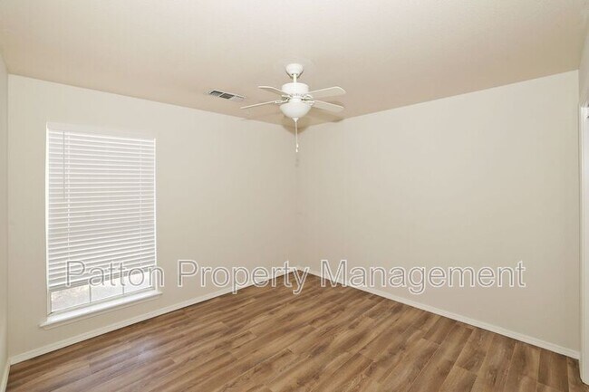 Foto del edificio - 6205 Janae St