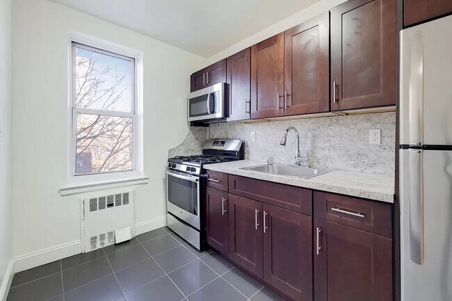 Building Photo - 9 Murdock Court