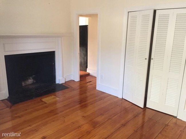 Building Photo - 1 br, 1 bath Apartment - 243 South St