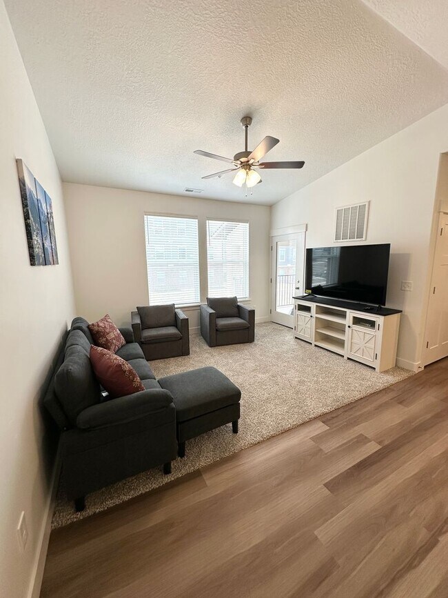Foto del edificio - 3 Bed/2 Bathroom house in Saratoga Springs