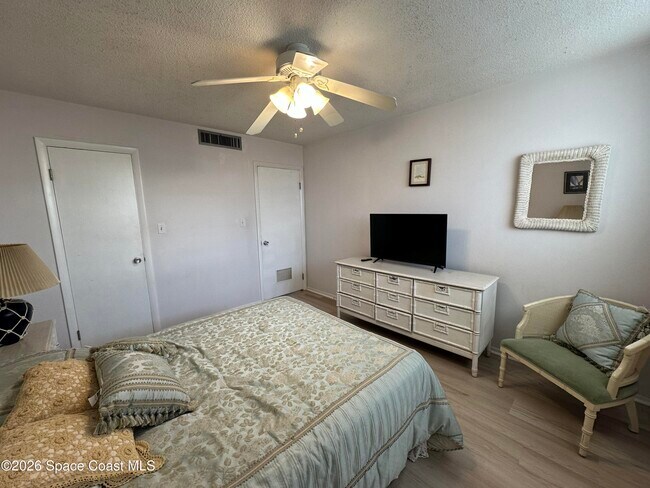 Foto del edificio - 3190 N Atlantic Ave