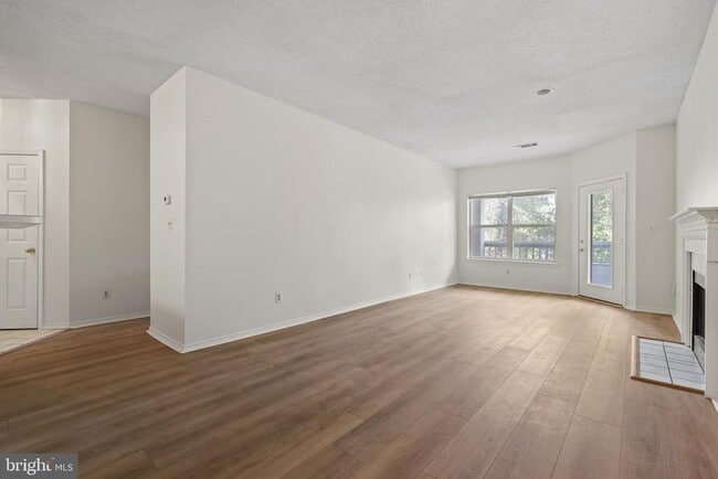 Building Photo - 4405 Fair Stone Dr