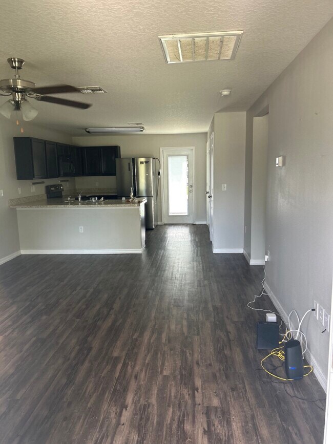 Foto del edificio - 841 Courtland Blvd