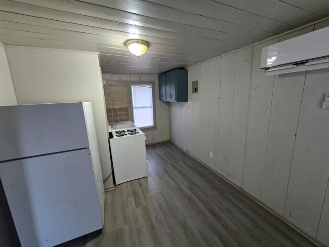 Foto del edificio - 501 E Main St