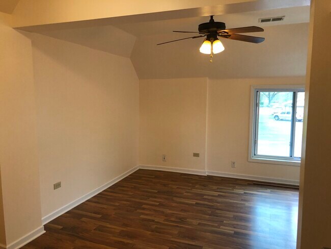 Foto del edificio - 16800 Oak Park Ave