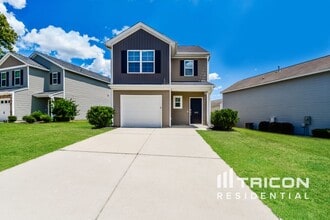 Building Photo - 1430 Sandra Dr