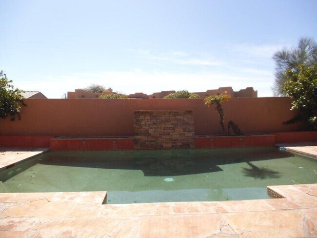 Foto del edificio - 8487 E Canyon Estates Cir