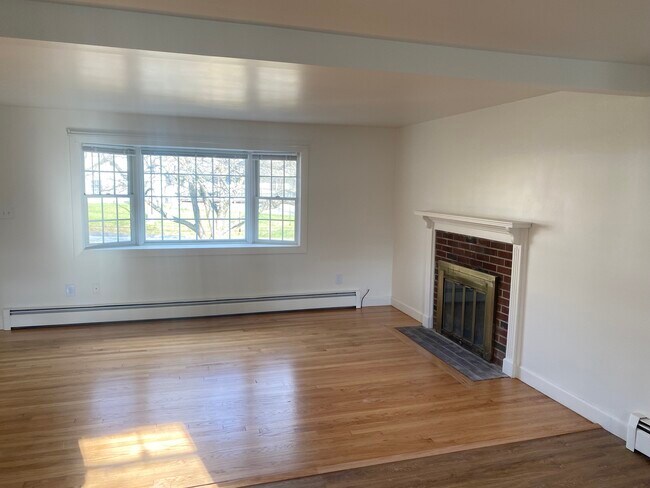 Living Room - 326 Greely Rd