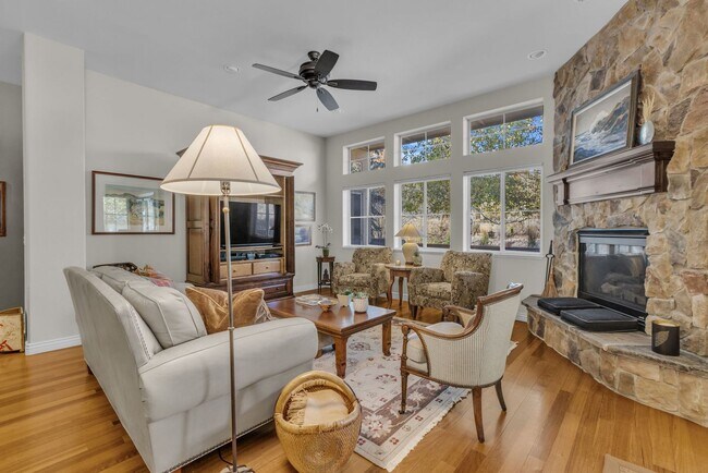 Building Photo - Single level Willowdraw Cottage in Sunpeak