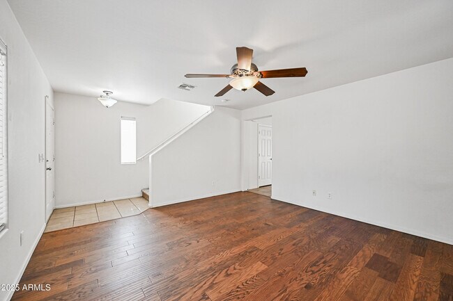 Foto del edificio - 3726 W Pollack St