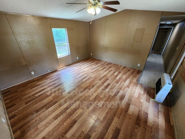 Building Photo - 309 S Carey