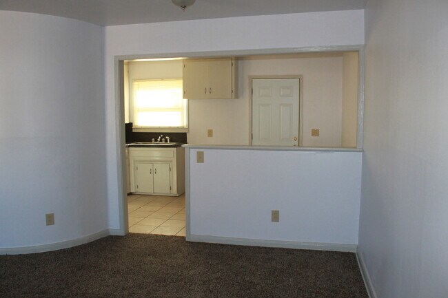 Foto del edificio - 426 E Northrup Dr