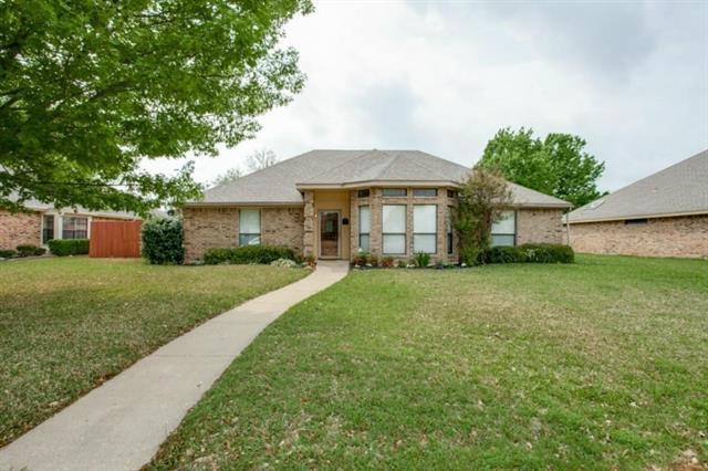 Foto principal - 2529 Rochdale St