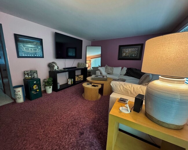 Living Room - 1736 Spence St