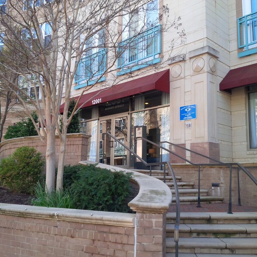 12001 Market St Unit 251, Reston, VA 20190 Condo for Rent in Reston