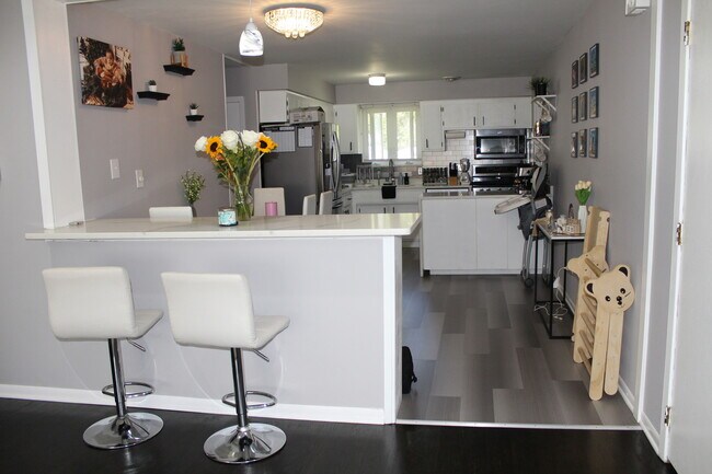 Foto del edificio - 4912 157th St