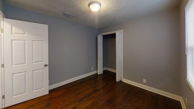 Foto del edificio - 432 Sunshine St