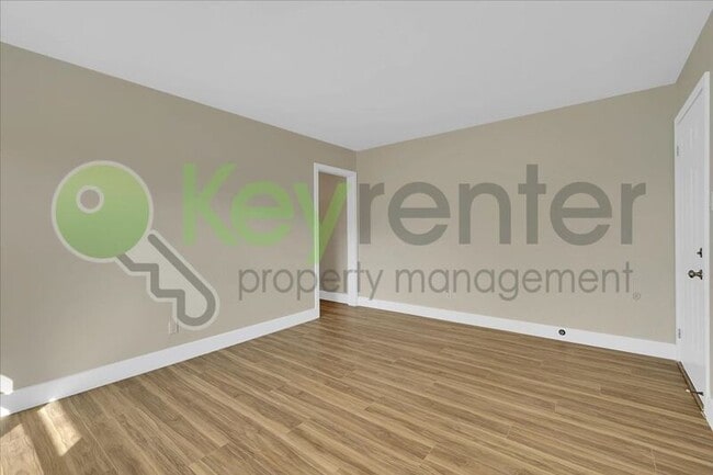 Foto del edificio - 1119 Lochbrae Rd