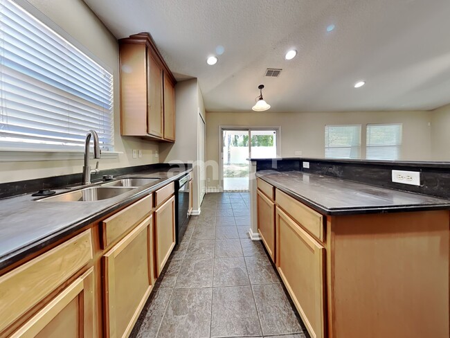 Building Photo - 12467 Sugarberry Way