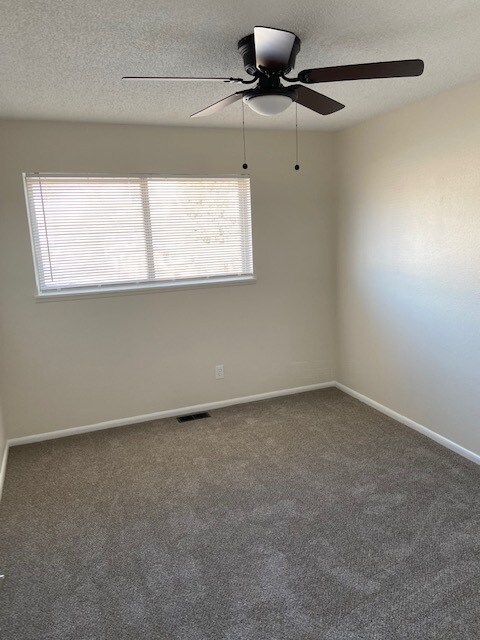 Cama n.° 1 - 1215 Yosemite Dr