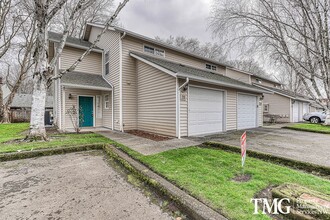 Building Photo - 4701 NE 77th Ave