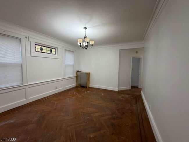 Building Photo - 205 Chancellor Ave