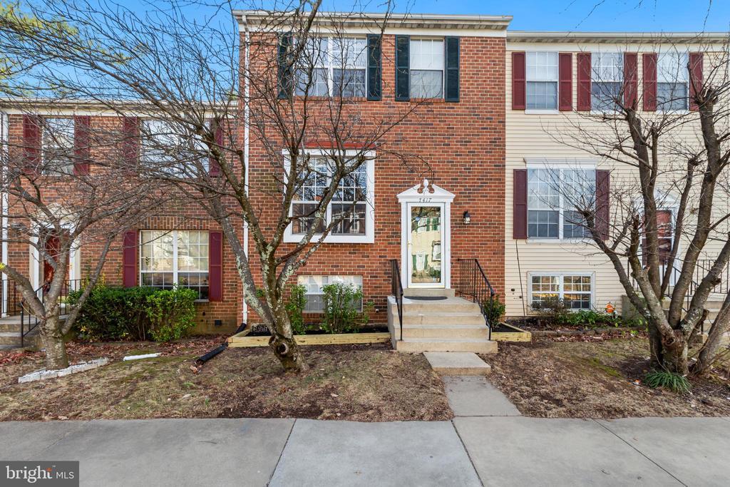 Foto principal - 7417 Morrison Dr