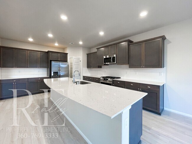 Building Photo - BRAND NEW 2024 HOME!