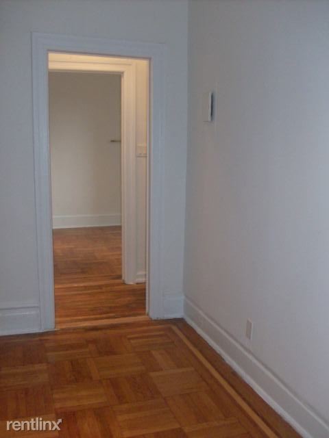 Building Photo - 73 Saint Pauls Pl