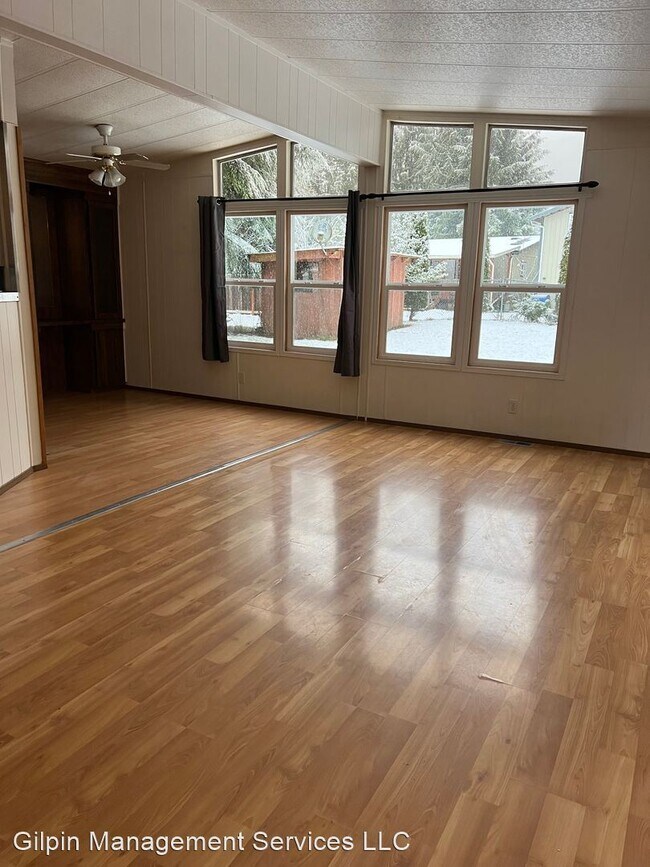 Foto del edificio - 3 br, 2 bath House - 22227 Forest Loop Rd