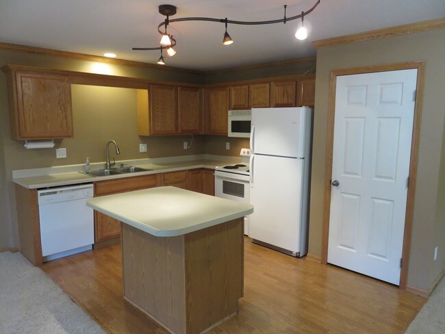 Foto del edificio - 8302 Westown Pkwy