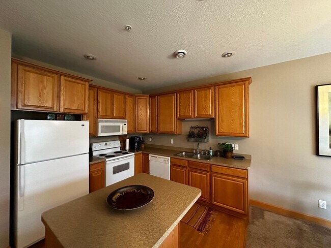 Foto del edificio - Spirit Hills town home  3br 2,5 bath   dou...