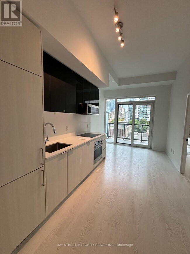 Photo du bâtiment - 308 Jarvis St