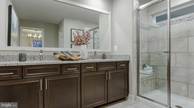 Foto del edificio - 300 SWEET BAY Rd