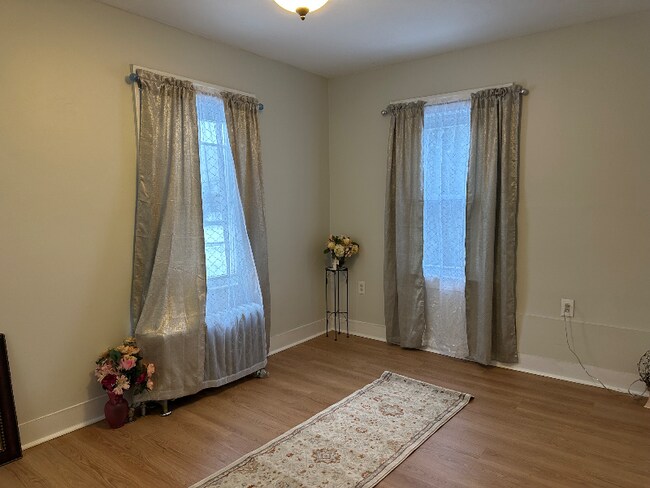 Foto del edificio - 269 N 1st Ave