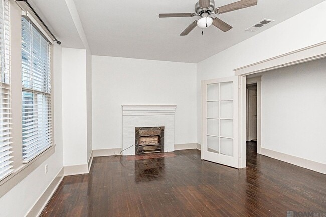 Foto del edificio - 2161 Oleander St