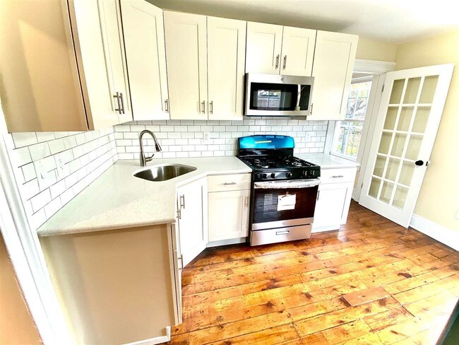 Foto del edificio - 221 8th St