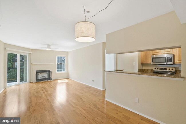 Building Photo - 3315 Wyndham Cir