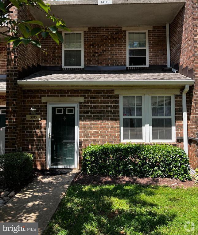 Building Photo - 3815 Chesterwood Dr