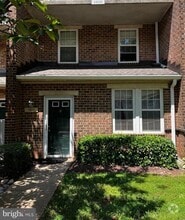 Building Photo - 3815 Chesterwood Dr