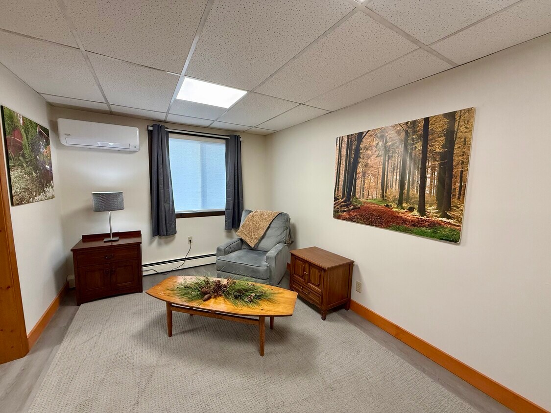 Foto principal - 507 E Main St