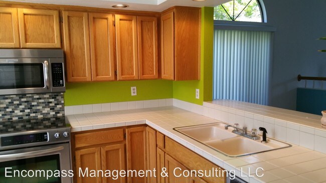 Building Photo - 2 br, 2 bath House - 6142 Trevino Court N.