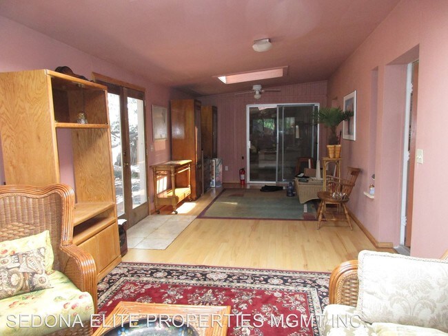 Building Photo - 2 br, 2 bath House - 520 ANDANTE