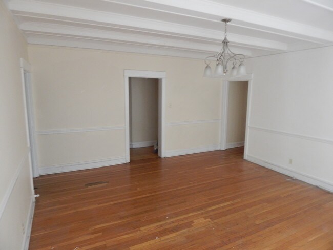 Foto del edificio - 5211 S Greenwood Ave