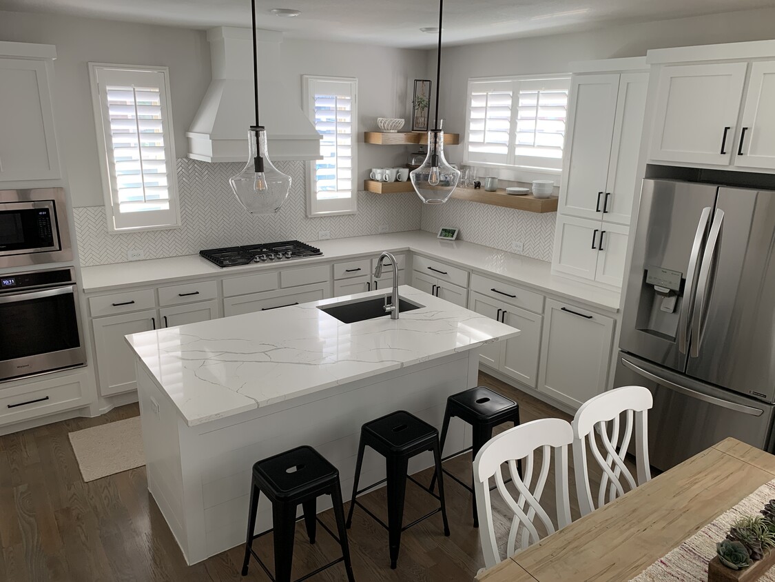 Foto principal - 1805 Granite Falls Ct