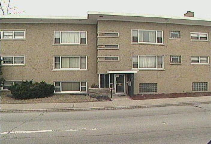 Foto del edificio - 480 Hirsch Ave
