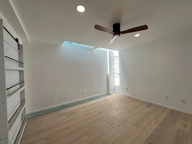 Foto del edificio - 138 Dwight St