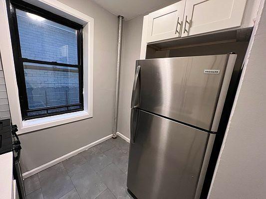 Building Photo - 1 bedroom in BRONX NY 10468