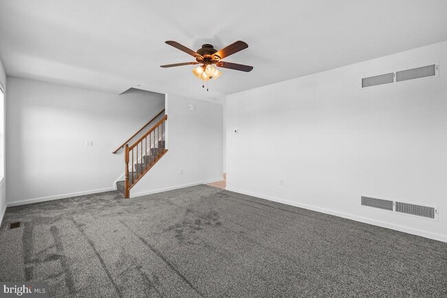 Building Photo - 57 Nittany Ct